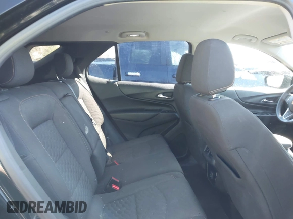 2019 Chevrolet Equinox LT with VIN 2GNAXUEV0K6185454, listed as a IAAI auction lot 41565550 with 108,573 mi miles. Bid and sale history available at carsss.com. Image 8.