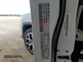 2025 Jeep Compass Limited with VIN 3C4NJDCN5ST584600, listed as a Copart auction lot 64400085 with 5,229 mi miles and Clean title. Bid and sale history available at DreamBid. Image 13.