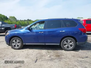 2019 Nissan Pathfinder SL with VIN 5N1DR2MM0KC577690, listed as a IAAI auction lot 42041700 with 133,392 mi miles and . Bid and sale history available at DreamBid. Image 14.