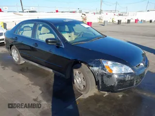 2005 Honda Accord LX z VIN 1HGCM56425A119972, wystawiony jako IAAI lot #41320513 z przebiegiem 221 614 mil mil oraz . Historia ofert i sprzedaży dostępna na DreamBid. Obrazek 1.