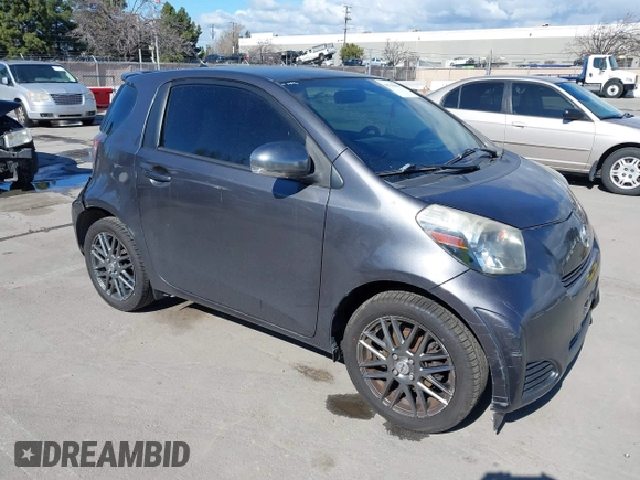 2012 Scion iQ z VIN JTNJJXB00CJ009265, wystawiony jako IAAI lot #41742947 z przebiegiem 95 857 mil mil oraz . Historia ofert i sprzedaży dostępna na DreamBid. Obrazek 1.