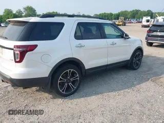 2014 Ford Explorer Sport with VIN 1FM5K8GT1EGA83530, listed as a IAAI auction lot 42454598 with 158,260 mi miles and . Bid and sale history available at DreamBid. Image 4.
