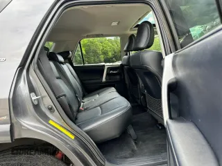 2018 Toyota 4Runner SR5 с VIN JTEBU5JR9J5556105, выставлен на аукционе Copart как лот 62073805 с пробегом 115 597 миль миль и Чистый • Clean title. История ставок и продаж доступна на DreamBid. Изображение 6.