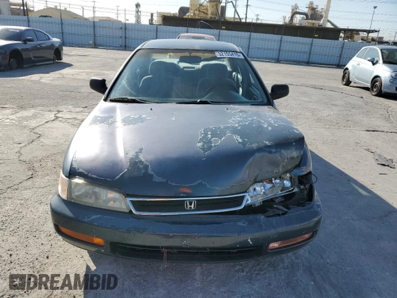 1997 Honda Accord LX with VIN 1HGCD5638VA107882, listed as a Copart auction lot 52155415 with 234,525 mi miles and Salvage Title. Bid and sale history available at carsss.com. Image 5.