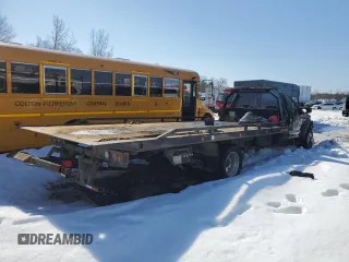 2017 Ford F-550 XL with VIN 1FDUF5GT9HDA05419, listed as a Copart auction lot 45329675 with Not Provided miles and Salvage Title. Bid and sale history available at carsss.com. Image 3.