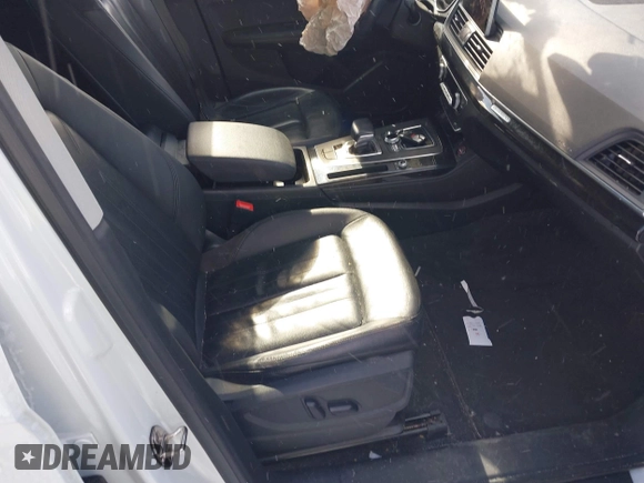 2020 Audi Q5 Premium Plus z VIN WA1BNAFY9L2007285, wystawiony jako IAAI lot #41567118 z przebiegiem 64 913 mil mil oraz . Historia ofert i sprzedaży dostępna na DreamBid. Obrazek 5.