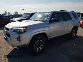 2017 Toyota 4Runner SR5 z VIN JTEBU5JR8H5430537, wystawiony jako Copart lot #63486705 z przebiegiem 207 965 mil mil oraz Czysty tytuł • Clean title. Historia ofert i sprzedaży dostępna na DreamBid. Obrazek 1.