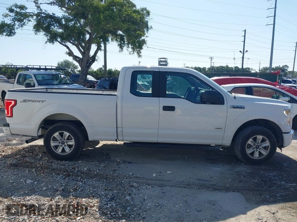 2016 Ford F-150 XL with VIN 1FTEX1CP4GFC85325, listed as a IAAI auction lot 41949318 with 252,263 mi miles and . Bid and sale history available at carsss.com. Image 13.