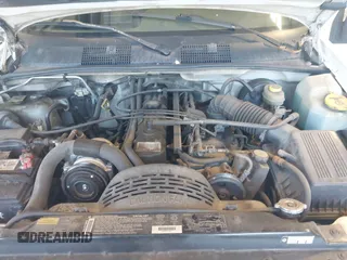 1997 Jeep Grand Cherokee Laredo with VIN 1J4GZ58SXVC552435, listed as a IAAI auction lot 41977888 with 143,832 mi miles. Bid and sale history available at carsss.com. Image 10.