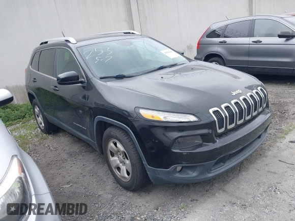 2015 Jeep Cherokee Latitude with VIN 1C4PJLCB9FW627909, listed as a IAAI auction lot 42034667 with 131,739 mi miles and . Bid and sale history available at carsss.com. Image 1.