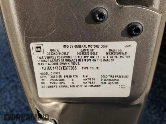 2000 GMC New Sierra 1500 SLE with VIN 1GTEC14T0YE377935, listed as a Copart auction lot 74091684 with 255,760 mi miles and Salvage Title. Bid and sale history available at carsss.com. Image 12.