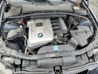 2006 BMW 3 Series 325xi with VIN WBAVD135X6KT80501, listed as a Copart auction lot 51793395 with 95,809 mi miles and Salvage Title. Bid and sale history available at DreamBid. Image 11.