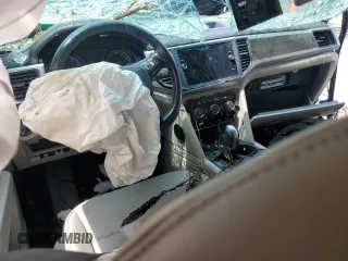 2018 Volkswagen Atlas SE z VIN 1V2DR2CA4JC540103, wystawiony jako Copart lot #58858405 z przebiegiem Nie podano mil oraz Szkoda całkowita • Salvage title. Historia ofert i sprzedaży dostępna na DreamBid. Obrazek 8.