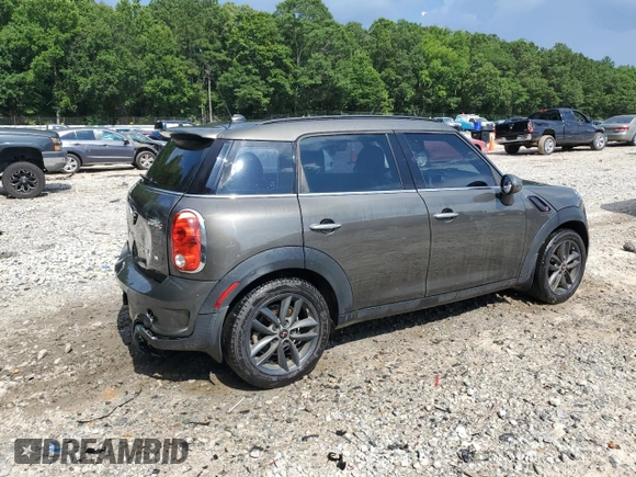 2014 MINI Countryman S with VIN WMWZC3C57EWP25099, listed as a Copart auction lot 62646555 with 153,059 mi miles and Salvage title. Bid and sale history available at DreamBid. Image 3.