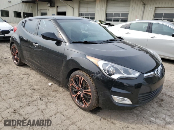2014 Hyundai Veloster RE:FLEX with VIN KMHTC6AD3EU214291, listed as a Copart auction lot 54529665 with 102,879 mi miles and Clean title. Bid and sale history available at DreamBid. Image 4.