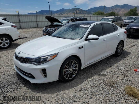 2017 Kia Optima SX Limited z VIN 5XXGV4L28HG173327, wystawiony jako Copart lot #61755435 z przebiegiem 97 064 mil mil oraz Szkoda całkowita • Salvage title. Historia ofert i sprzedaży dostępna na DreamBid. Obrazek 1.
