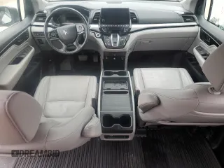 2024 Honda Odyssey Touring with VIN 5FNRL6H87RB008073, listed as a Copart auction lot 89126895 with 127,003 mi miles and Non Repairable. Bid and sale history available at carsss.com. Image 8.
