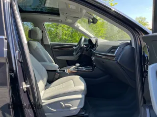 2018 Audi Q5 Premium Plus with VIN WA1BNAFY8J2224078, listed as a Copart auction lot 49010615 with 33,307 mi miles and Salvage Title. Bid and sale history available at carsss.com. Image 5.