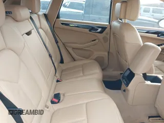 2015 Porsche Macan S with VIN WP1AB2A50FLB60518, listed as a IAAI auction lot 41797095 with 74,294 mi miles. Bid and sale history available at carsss.com. Image 8.