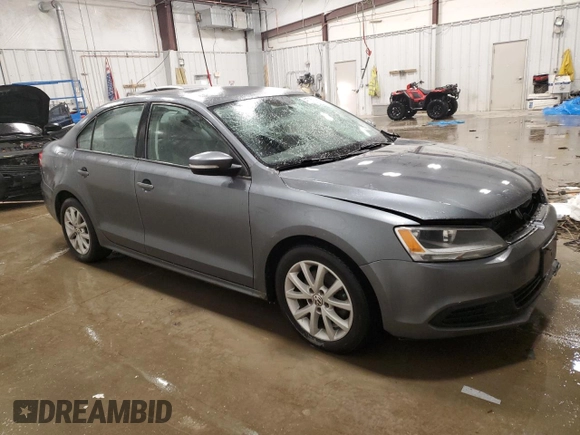 2012 Volkswagen Jetta SE with VIN 3VWBP7AJ1CM040168, listed as a Copart auction lot 41793445 with 187,258 mi miles and Non repairable. Bid and sale history available at DreamBid. Image 4.