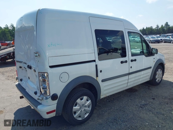 2013 Ford Transit Connect XLT z VIN NM0LS7BN1DT142402, wystawiony jako IAAI lot #42704844 z przebiegiem 127 148 mil mil oraz . Historia ofert i sprzedaży dostępna na DreamBid. Obrazek 4.