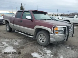 2000 GMC New Sierra 1500 SL with VIN 2GTEC19V1Y1185757, listed as a Copart auction lot 42606995 with 113,635 mi miles and Salvage Title. Bid and sale history available at carsss.com. Image 4.