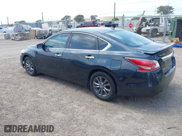 2015 Nissan Altima SV z VIN 1N4AL3AP1FC591395, wystawiony jako IAAI lot #42262755 z przebiegiem 105 546 mil mil oraz . Historia ofert i sprzedaży dostępna na DreamBid. Obrazek 3.