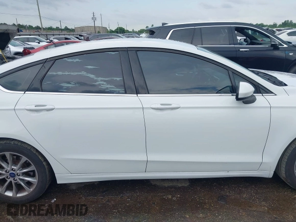 2017 Ford Fusion SE с VIN 3FA6P0H76HR321873, выставлен на аукционе IAAI как лот 42148912 с пробегом 154 525 миль миль и . История ставок и продаж доступна на DreamBid. Изображение 13.