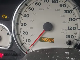 2006 Saturn VUE with VIN 5GZCZ53446S870781, listed as a IAAI auction lot 41565198 with 146,904 mi miles. Bid and sale history available at carsss.com. Image 7.