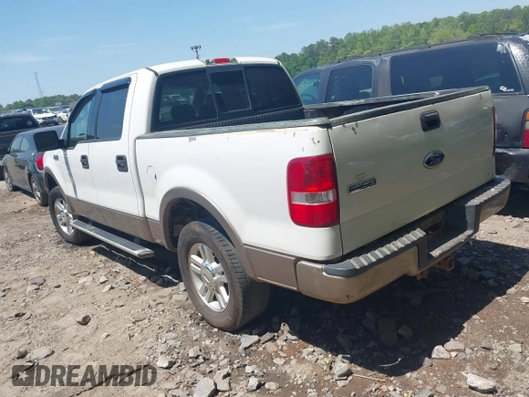 2004 Ford F-150 XLT with VIN 1FTPW12504KC34452, listed as a IAAI auction lot 42051599 with 215,857 mi miles. Bid and sale history available at carsss.com. Image 3.