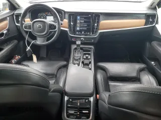 2017 Volvo S90 Inscription с VIN YV1A22ML9H1008614, выставлен на аукционе Copart как лот 55606895 с пробегом 43 242 миль миль и Списание • Salvage title. История ставок и продаж доступна на DreamBid. Изображение 8.