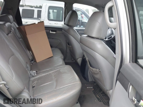 2009 Kia Borrego LX with VIN KNDJJ741395023592, listed as a IAAI auction lot 41554393 with 428,680 mi miles. Bid and sale history available at carsss.com. Image 8.