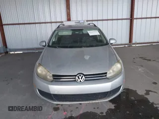 2014 Volkswagen Jetta SportWagen TDI with VIN 3VWPL7AJ0EM613453, listed as a IAAI auction lot 41637676 with 177,669 mi miles. Bid and sale history available at carsss.com. Image 6.