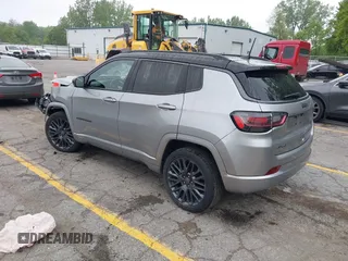 2022 Jeep Compass Limited with VIN 3C4NJDCB0NT108670, listed as a IAAI auction lot 42379451 with 42,170 mi miles and . Bid and sale history available at DreamBid. Image 3.
