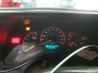 2000 Chevrolet New Tahoe LT with VIN 1GNEK13T3YJ210858, listed as a Copart auction lot 43458245 with 256,376 mi miles and Salvage Title. Bid and sale history available at carsss.com. Image 9.