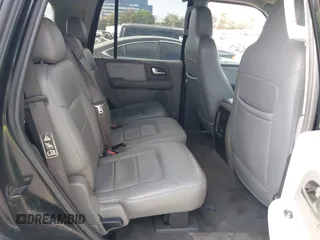 2004 Ford Expedition Special Service with VIN 1FMFU15L84LA33190, listed as a IAAI auction lot 42245244 with 288,935 mi miles and . Bid and sale history available at DreamBid. Image 8.