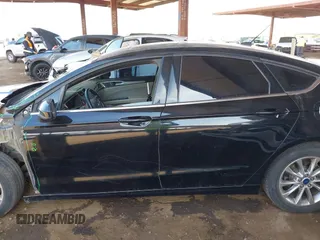 2017 Ford Fusion SE с VIN 3FA6P0H79HR182127, выставлен на аукционе IAAI как лот 42175237 с пробегом 103 028 миль миль и . История ставок и продаж доступна на DreamBid. Изображение 15.
