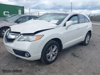 2014 Acura RDX Tech Pkg with VIN 5J8TB3H54EL000373, listed as a IAAI auction lot 41714923 with 184,020 mi miles. Bid and sale history available at carsss.com. Image 2.
