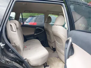 2007 Toyota RAV4 Limited с VIN JTMBD31V875055950, выставлен на аукционе IAAI как лот 42153526 с пробегом 157 554 миль миль и . История ставок и продаж доступна на DreamBid. Изображение 8.