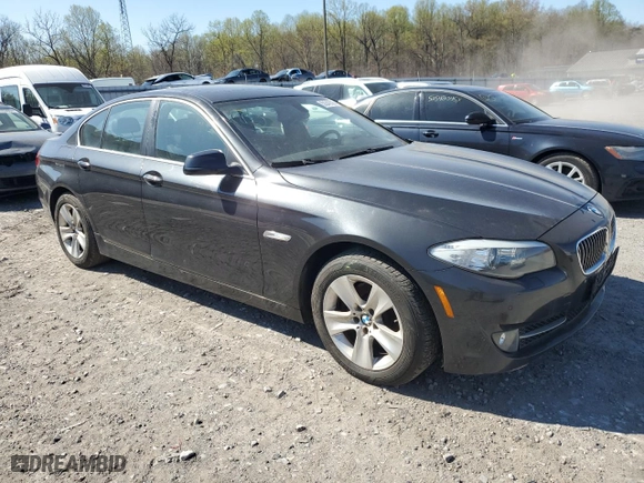 2013 BMW 5 Series 528i xDrive with VIN WBAXH5C50DD113275, listed as a Copart auction lot 53340505 with 128,872 mi miles and Clean Title. Bid and sale history available at carsss.com. Image 4.