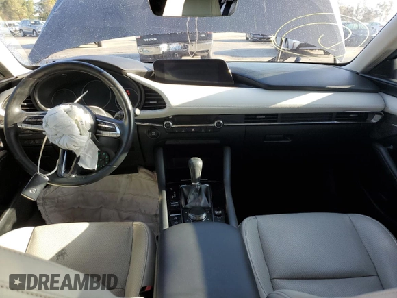 2019 Mazda 3 Premium with VIN JM1BPBEM3K1114809, listed as a Copart auction lot 35785873 with 43,633 mi miles and . Bid and sale history available at DreamBid. Image 8.