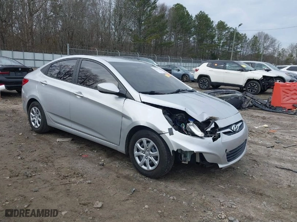 2012 Hyundai Accent GLS with VIN KMHCT4AE5CU242474, listed as a IAAI auction lot 41455547 with 163,199 mi miles. Bid and sale history available at carsss.com. Image 1.