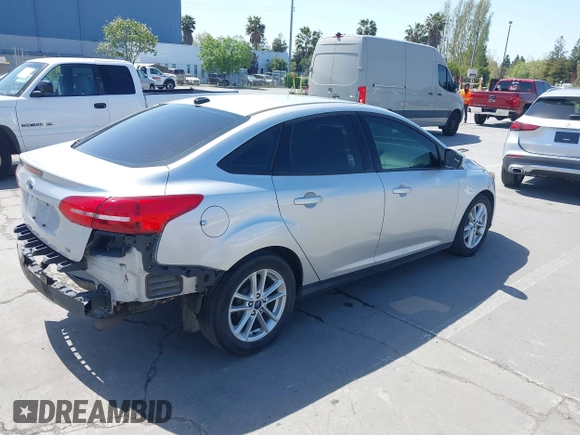 2016 Ford Focus SE with VIN 1FADP3F27GL322186, listed as a IAAI auction lot 42062320 with 131,007 mi miles and . Bid and sale history available at carsss.com. Image 4.