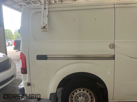 2016 Nissan NV SV с VIN 1N6BF0KM2GN812112, выставлен на аукционе IAAI как лот 42734093 с пробегом 213 208 миль миль и . История ставок и продаж доступна на DreamBid. Изображение 17.