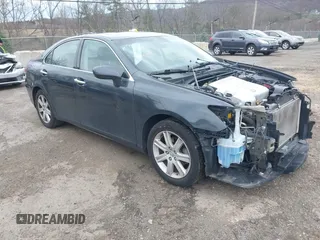 2008 Lexus ES 350 with VIN JTHBJ46G282249254, listed as a IAAI auction lot 42012310 with 193,675 mi miles. Bid and sale history available at carsss.com. Image 1.