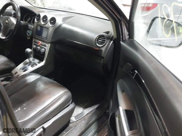 2013 Chevrolet Captiva Sport Fleet LTZ with VIN 3GNAL4EK4DS593817, listed as a IAAI auction lot 41543731 with 172,168 mi miles. Bid and sale history available at carsss.com. Image 5.