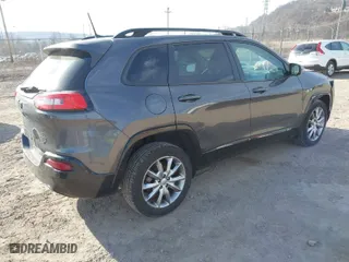2018 Jeep Cherokee Latitude with VIN 1C4PJLCB7JD621532, listed as a IAAI auction lot 41826994 with 114,620 mi miles. Bid and sale history available at carsss.com. Image 4.