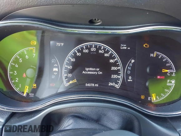 2020 Jeep Grand Cherokee Limited z VIN 1C4RJEBG8LC317006, wystawiony jako IAAI lot #42271501 z przebiegiem 54 078 mil mil oraz . Historia ofert i sprzedaży dostępna na DreamBid. Obrazek 7.