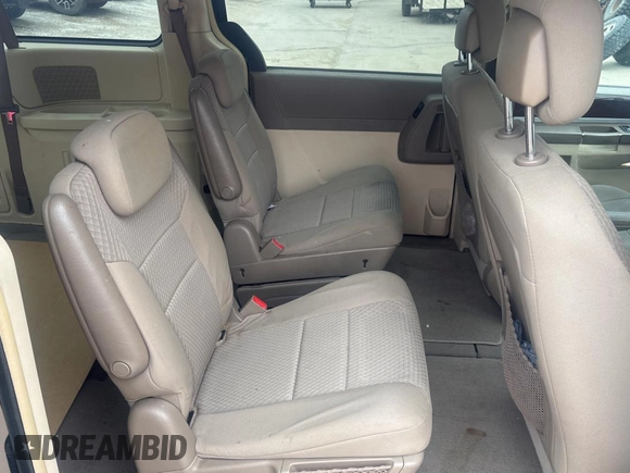2010 Chrysler Town & Country Touring with VIN 2A4RR5D17AR431823, listed as a Copart auction lot 54990505 with 200,459 mi miles and Clean Title. Bid and sale history available at carsss.com. Image 6.