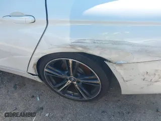 2019 BMW 4 Series 430i with VIN WBA4J1C5XKBM17853, listed as a IAAI auction lot 39758988 with 38,520 mi miles. Bid and sale history available at carsss.com. Image 17.